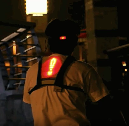 Gilet clignotant pour vélo Solty qui clignote attention