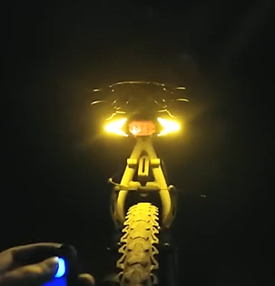 Clignotant pour vélo sans fil Tilty allumé